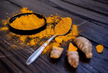 Ambiance calme et naturelle évoquant l'équilibre ayurvédique du dosha vata